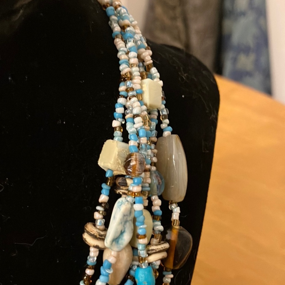 Multicolor Beaded Necklace - Picture 5 of 9